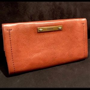 FOSSIL “Bella” Large Bifold Wallet (Like New)